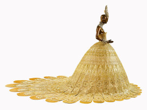 Guo Pei - Da Jing (Magnificent Gold), 2005. Collection: Samsara (Life Cycle), 2006